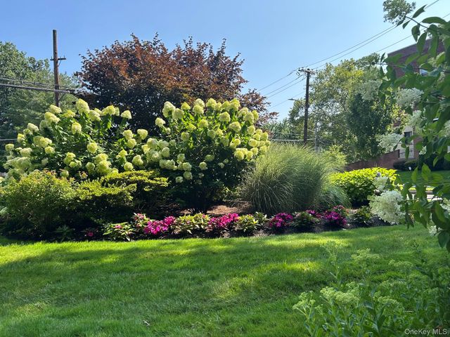 329 Palmer Terrace 1.F, Mamaroneck, NY 10543