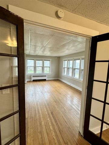 508 W Summit Street, Ann Arbor, MI 48103