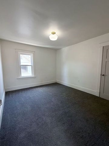 1046 W 30TH Street, Erie, PA 16508