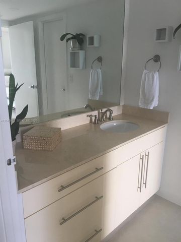 2333 Brickell Avenue PH207, Miami, FL 33129