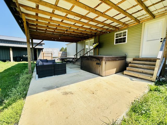 59 Harbin Rd, Fayetteville, TN 37334