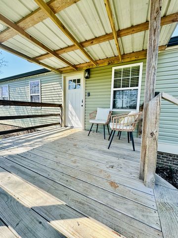 59 Harbin Rd, Fayetteville, TN 37334