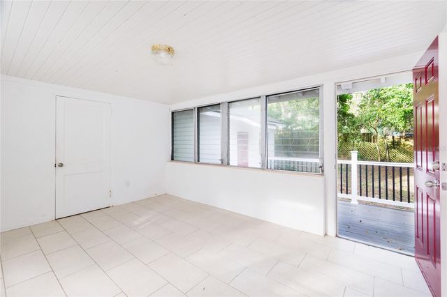 920 NW 20TH STREET, Gainesville, FL 32603