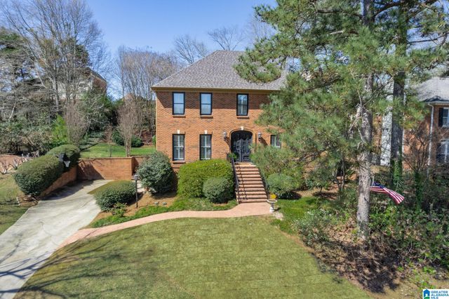 5749 MALLARD LAKE DRIVE, Hoover, AL 35244