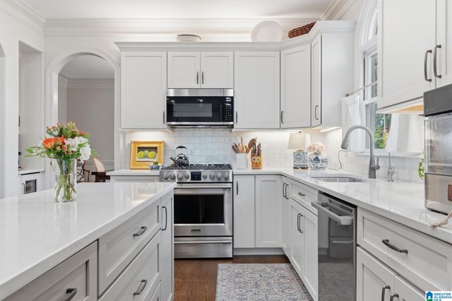 5749 MALLARD LAKE DRIVE, Hoover, AL 35244