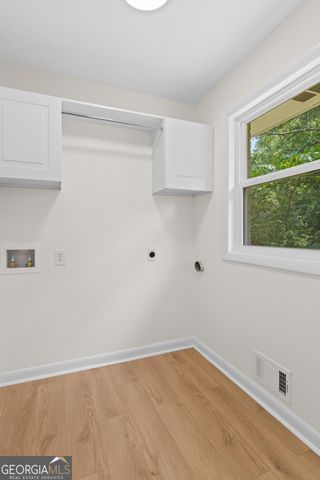 1558 Tanglewood Way NW, Conyers, GA 30012