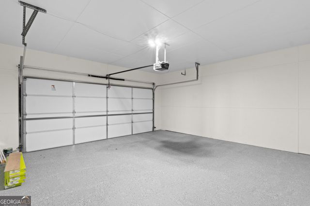 1558 Tanglewood Way NW, Conyers, GA 30012