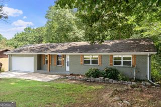 1558 Tanglewood Way NW, Conyers, GA 30012