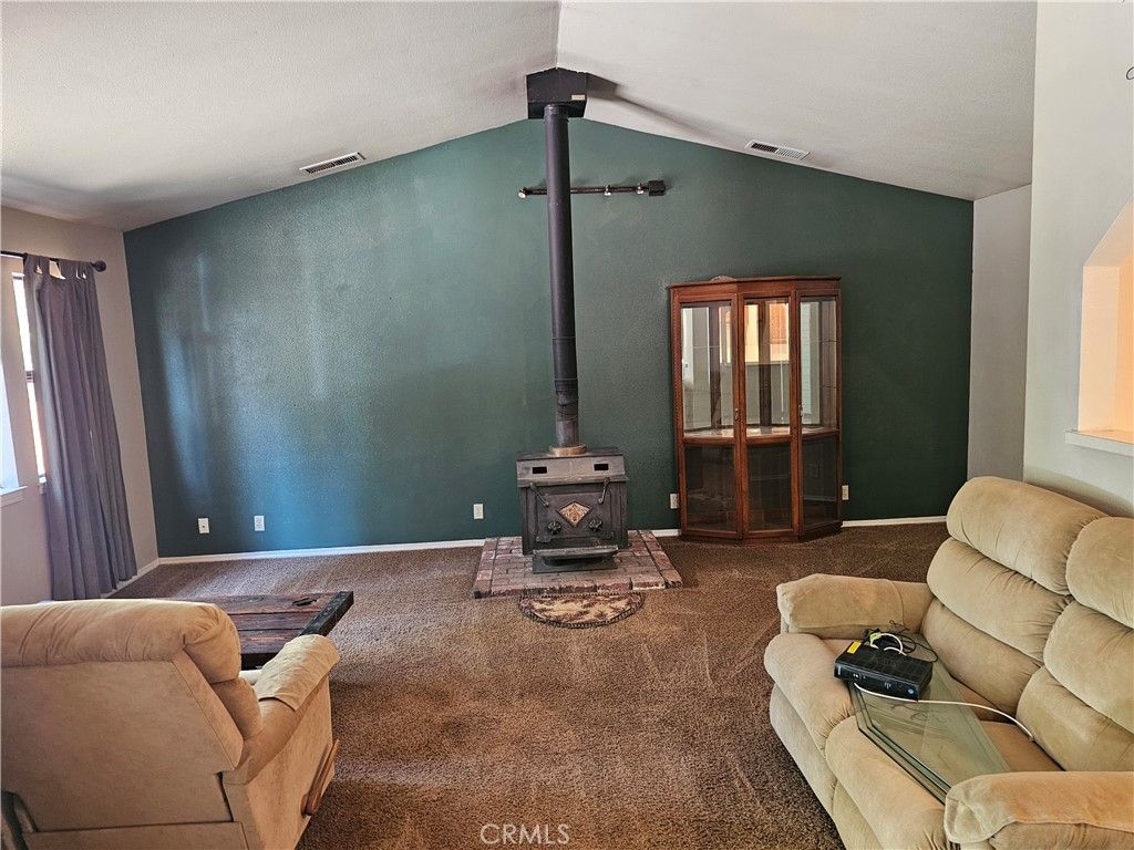 Image 14 of property listing at 14708 Wood Drive, Magalia, CA 95954