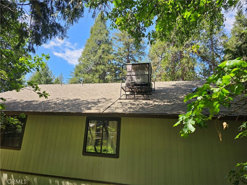 Image 6 of property listing at 14708 Wood Drive, Magalia, CA 95954
