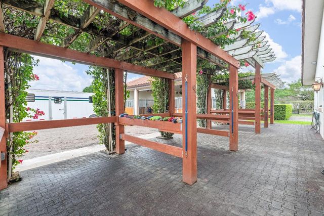 14750 Palm Beach Point Boulevard, Wellington, FL 33414