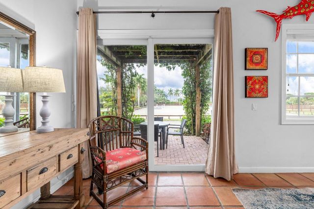 14750 Palm Beach Point Boulevard, Wellington, FL 33414