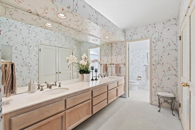 11444 Gold Country Blvd, Gold River, CA 95670