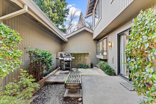 11444 Gold Country Blvd, Gold River, CA 95670