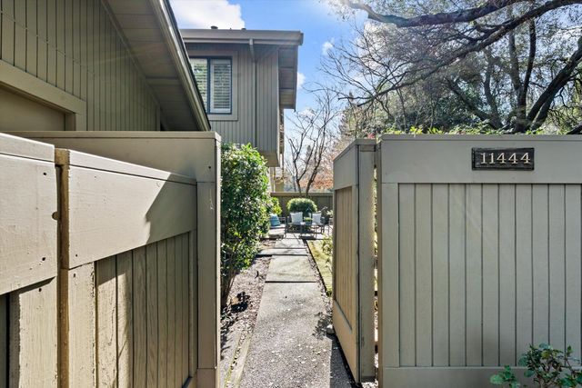 11444 Gold Country Blvd, Gold River, CA 95670