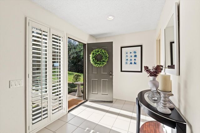 11444 Gold Country Blvd, Gold River, CA 95670