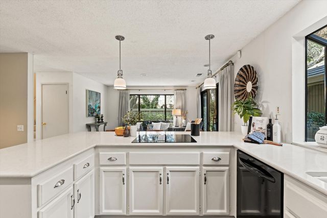 11444 Gold Country Blvd, Gold River, CA 95670