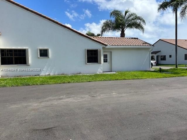 21220 Harbor Way 22122, Aventura, FL 33180