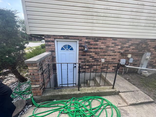 826 E 194th Street, Glenwood, IL 60425