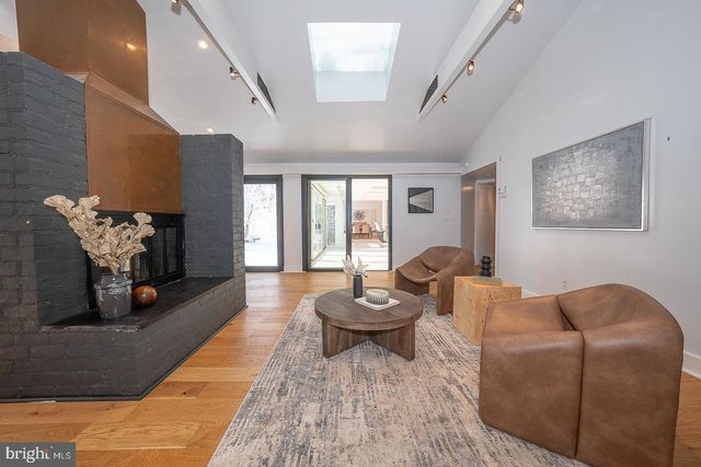 241 CHESWOLD LN, Haverford, PA 19041