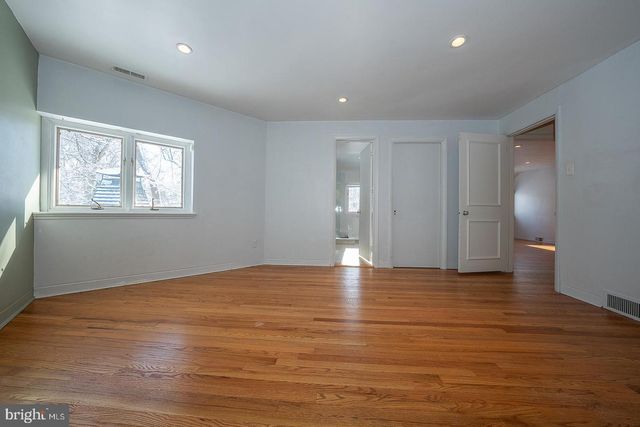 241 CHESWOLD LN, Haverford, PA 19041