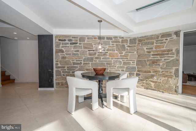 241 CHESWOLD LN, Haverford, PA 19041