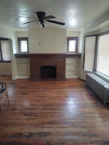 2202 W Keefe AVENUE, Milwaukee, WI 53206