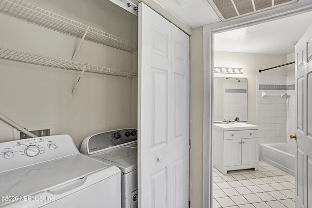 10150 BELLE RIVE Boulevard 407, Jacksonville, FL 32256