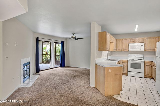 10150 BELLE RIVE Boulevard 407, Jacksonville, FL 32256