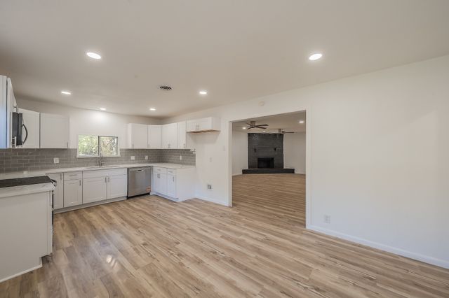 4821 Jerri Lane, Haltom City, TX 76117