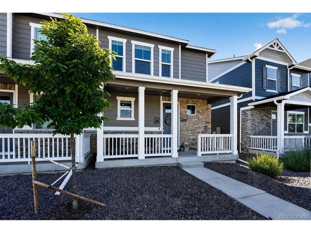 592 Thoroughbred Ln, Johnstown, CO 80534