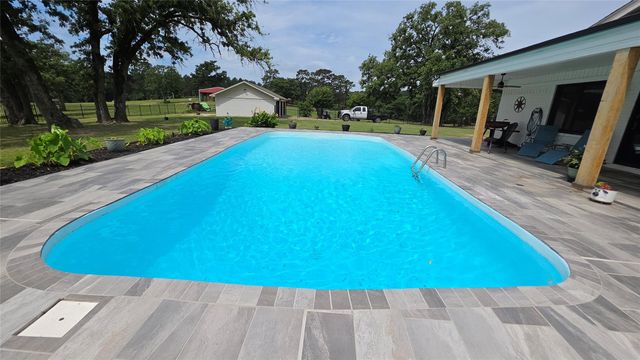 6099 Fm 227 W, Grapeland, TX 75844