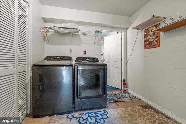 10 BENTLY LN, Willingboro, NJ 08046