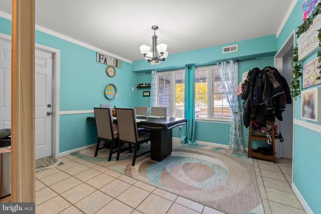 10 BENTLY LN, Willingboro, NJ 08046