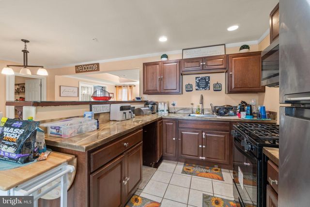 10 BENTLY LN, Willingboro, NJ 08046