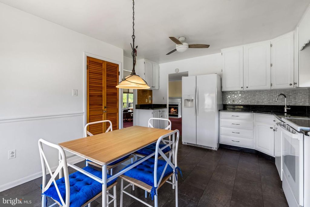 Image 17 of property listing at 1907 LOGWIND RD, Baltimore, MD 21228