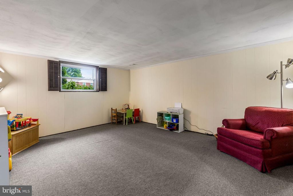 Image 27 of property listing at 1907 LOGWIND RD, Baltimore, MD 21228