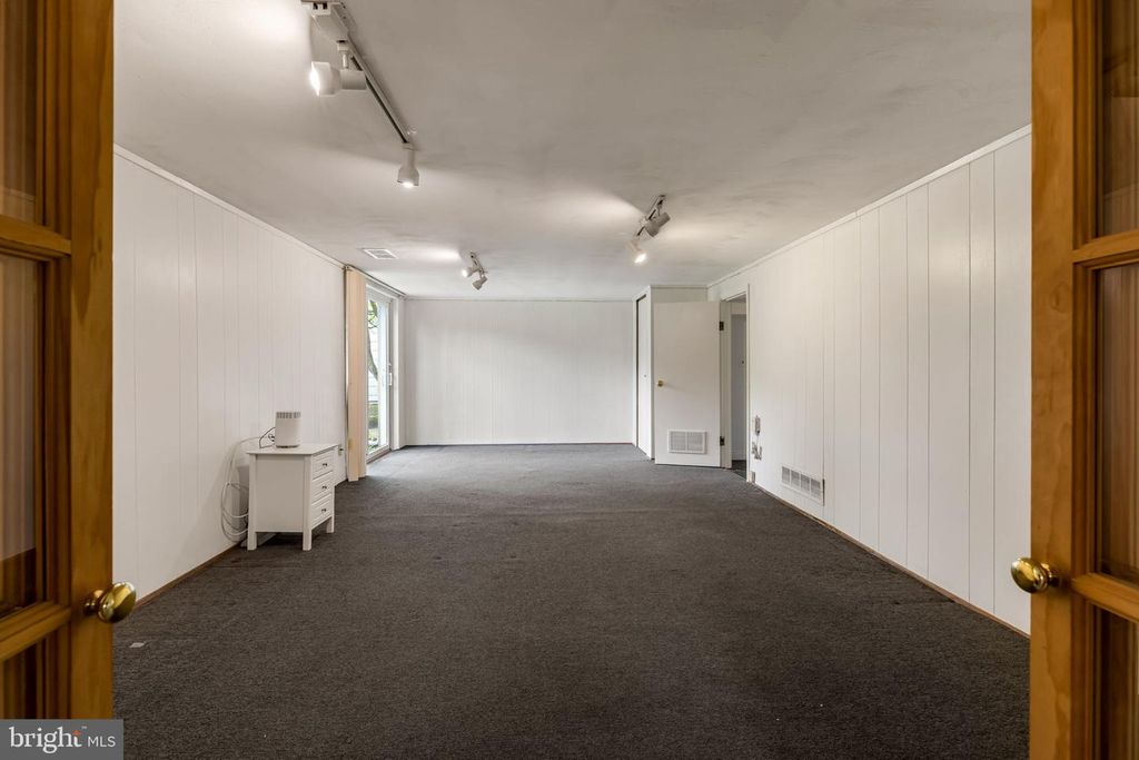 Image 29 of property listing at 1907 LOGWIND RD, Baltimore, MD 21228