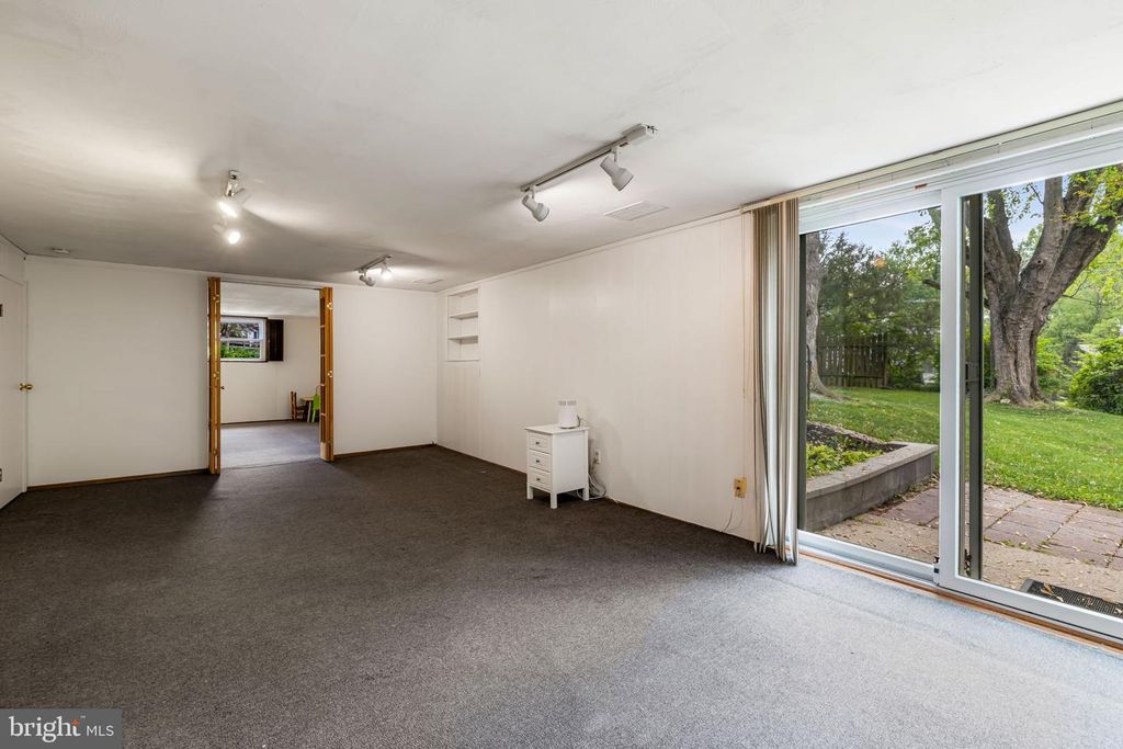 Image 30 of property listing at 1907 LOGWIND RD, Baltimore, MD 21228