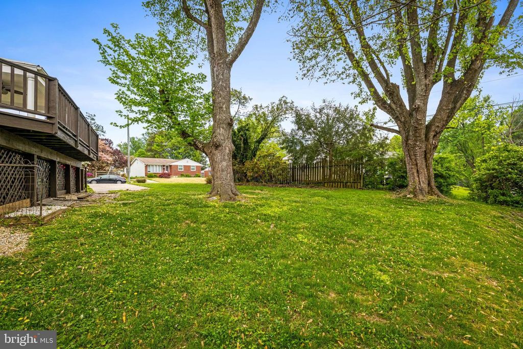 Image 43 of property listing at 1907 LOGWIND RD, Baltimore, MD 21228