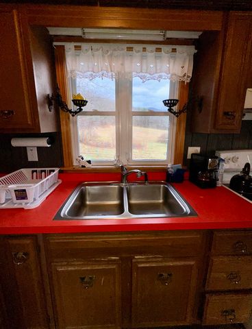 6821 Route 30, Pawlet, VT 05761