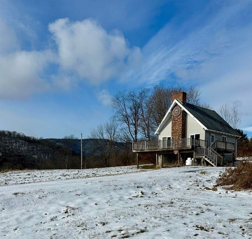 6821 Route 30, Pawlet, VT 05761