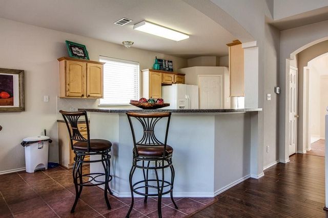 1401 Crutchfield Lane, Lewisville, TX 75077