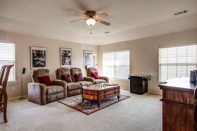 1401 Crutchfield Lane, Lewisville, TX 75077