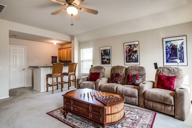 1401 Crutchfield Lane, Lewisville, TX 75077