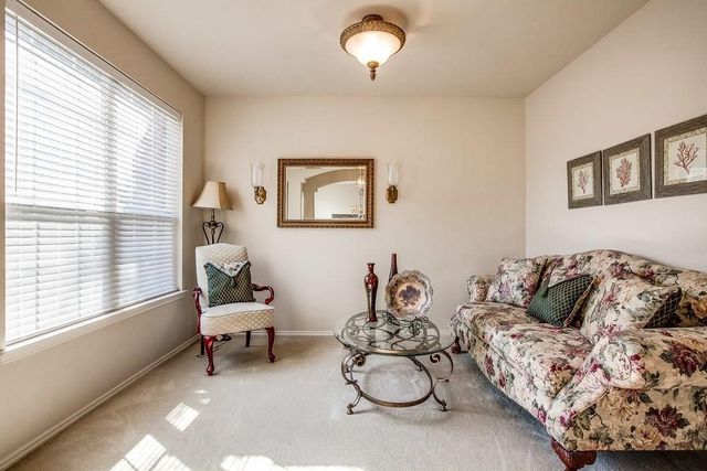 1401 Crutchfield Lane, Lewisville, TX 75077