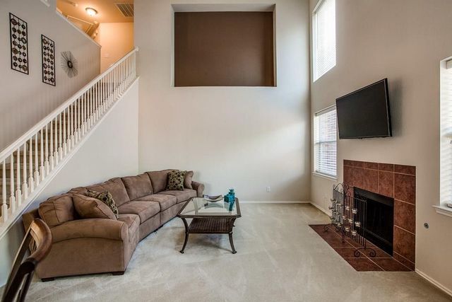 1401 Crutchfield Lane, Lewisville, TX 75077