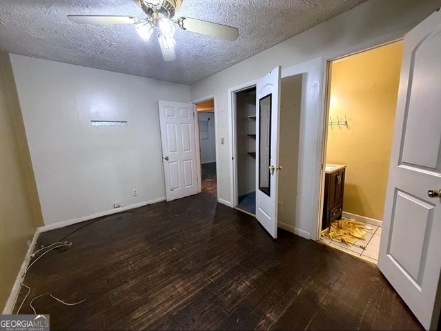 5490 Longmeadow Lane, South Fulton, GA 30349