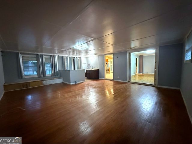 5490 Longmeadow Lane, South Fulton, GA 30349