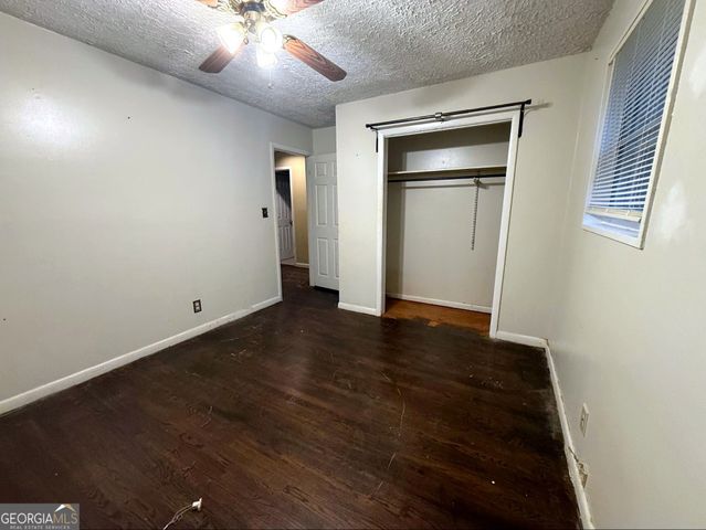 5490 Longmeadow Lane, South Fulton, GA 30349
